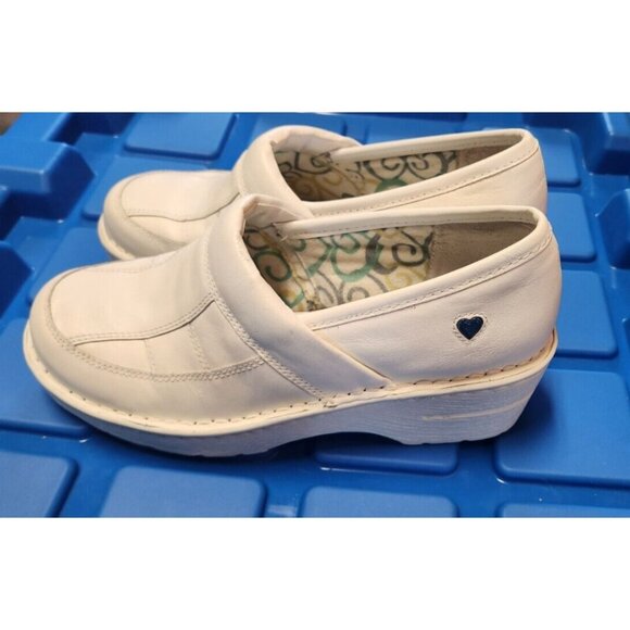 Nurse Mates Womens Shoes Sz 8W Kayla Slip On Leather Clog Slip Resistant Sole - Picture 3 of 7